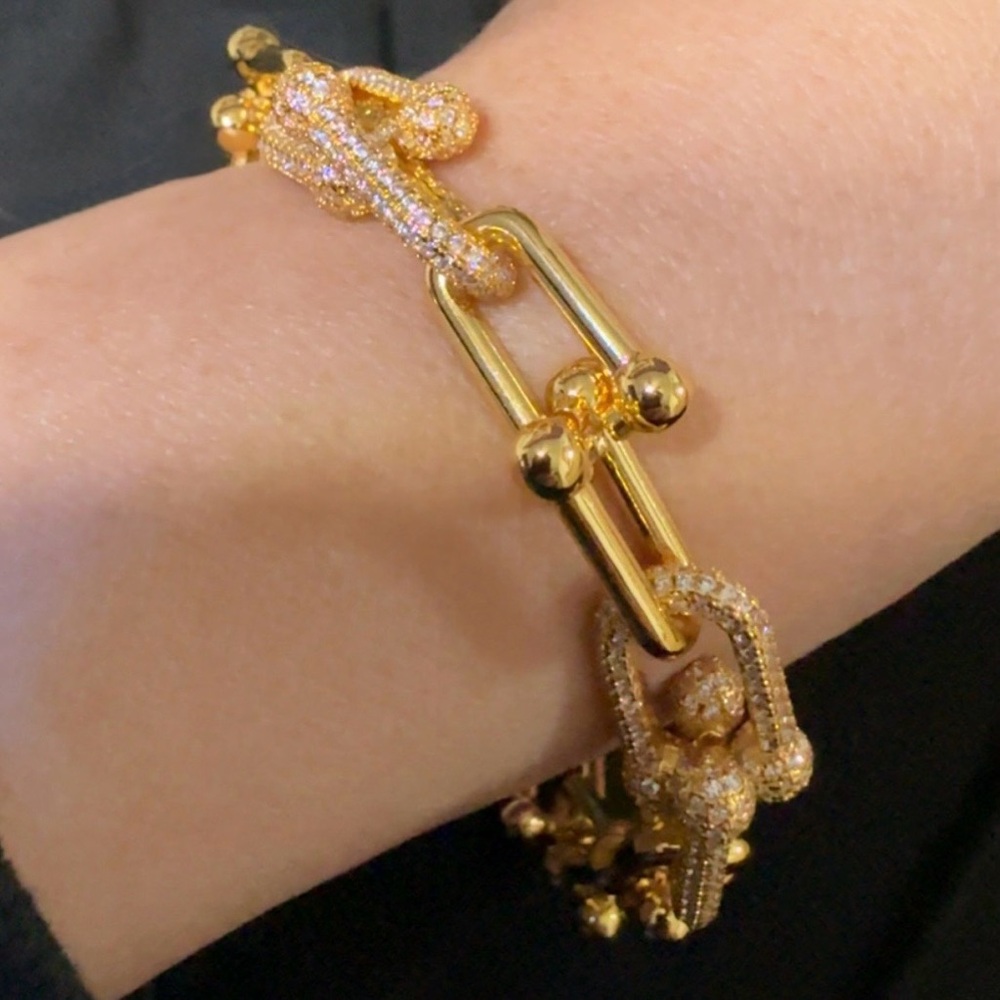 Gold Hardware Graduated 14K Gold Plated CZ Link Chain U Link luxury bracelet - Picture 5 of 6